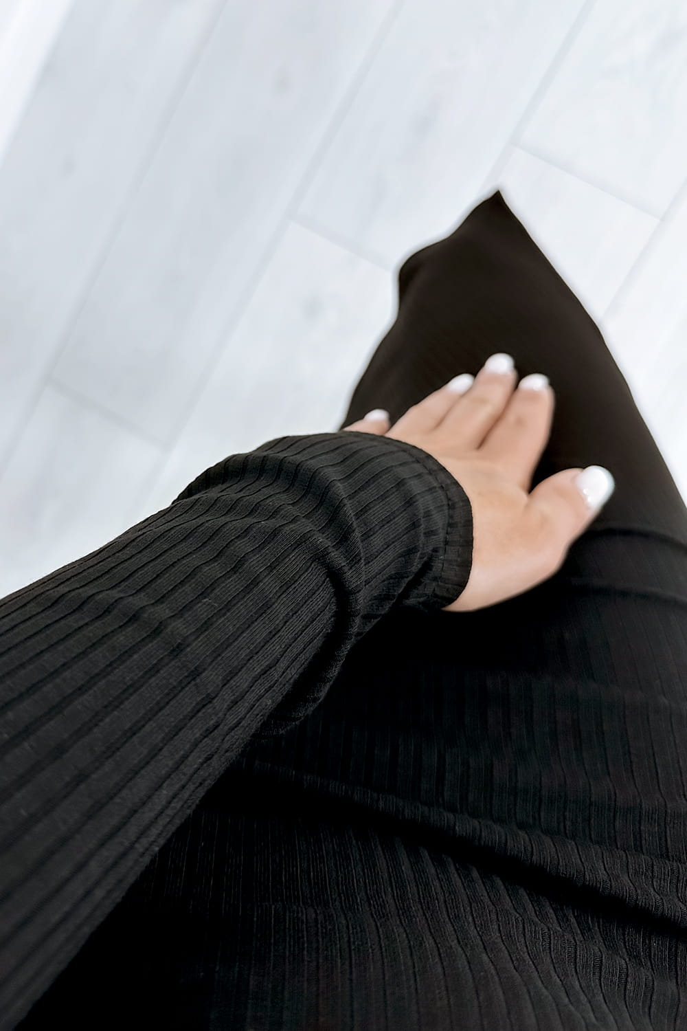 SUKIENKA SZEROKI PRĄŻEK 943 BLACK